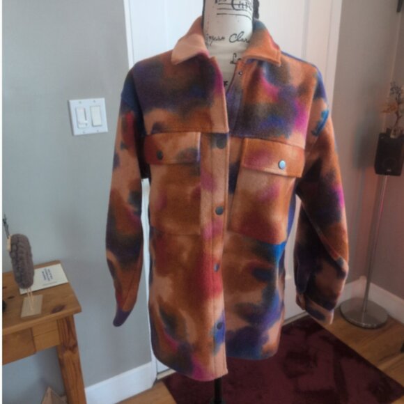 Wild Fable Oversized Colorful Tie-Dye Button Down Shacket Sz XS - Picture 8 of 8